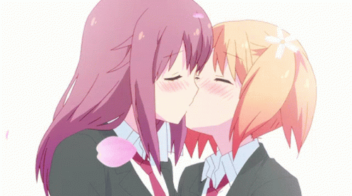 anime-kissing.gif
